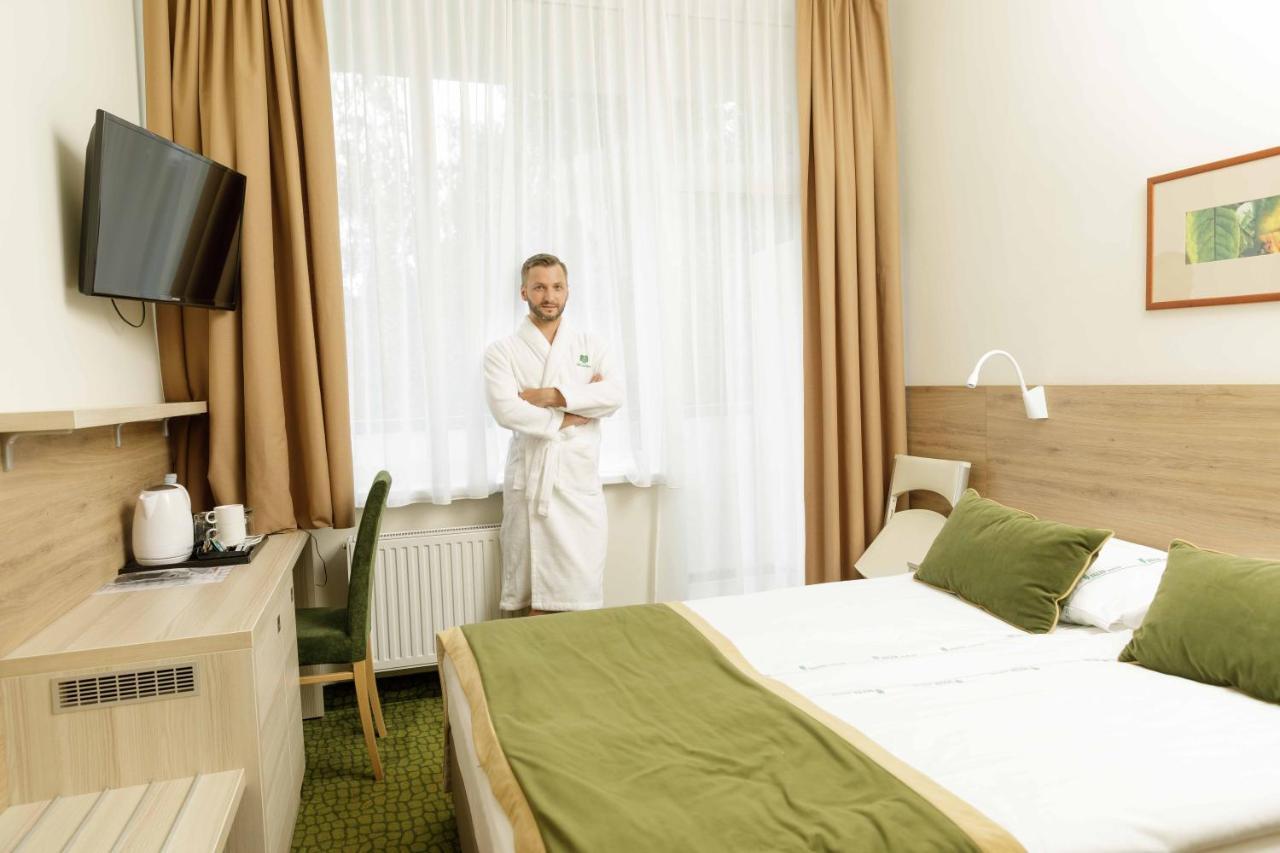 Medical Spa "Egles Sanatorija" Comfort Друскининкай Экстерьер фото
